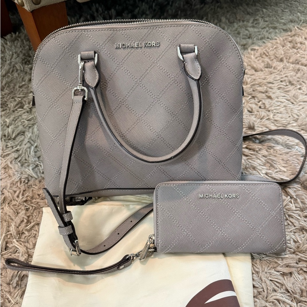 Michael Kors purse & wallet